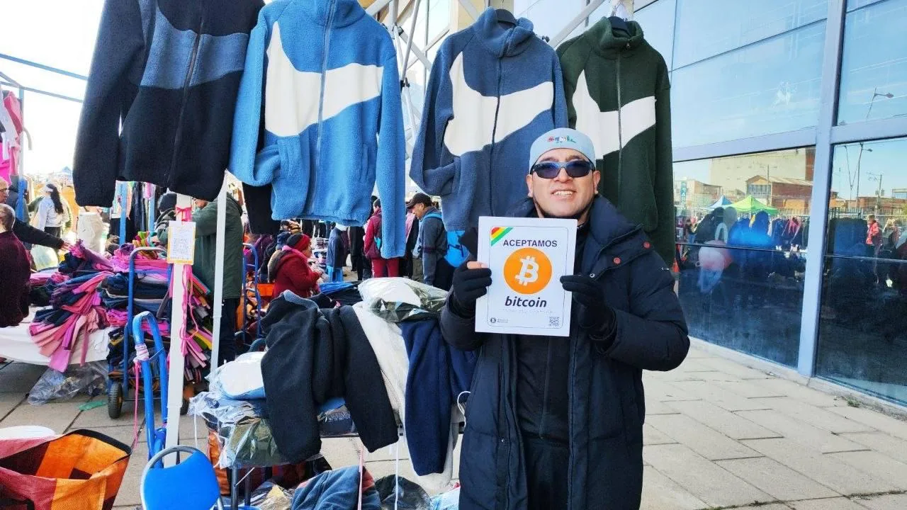 Vendedor de mercado exterior con Aceptamos Bitcoin